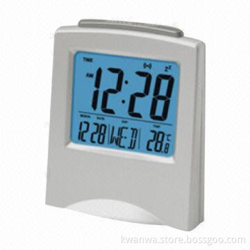 Cheap alarm clock with snooze and temperature display function